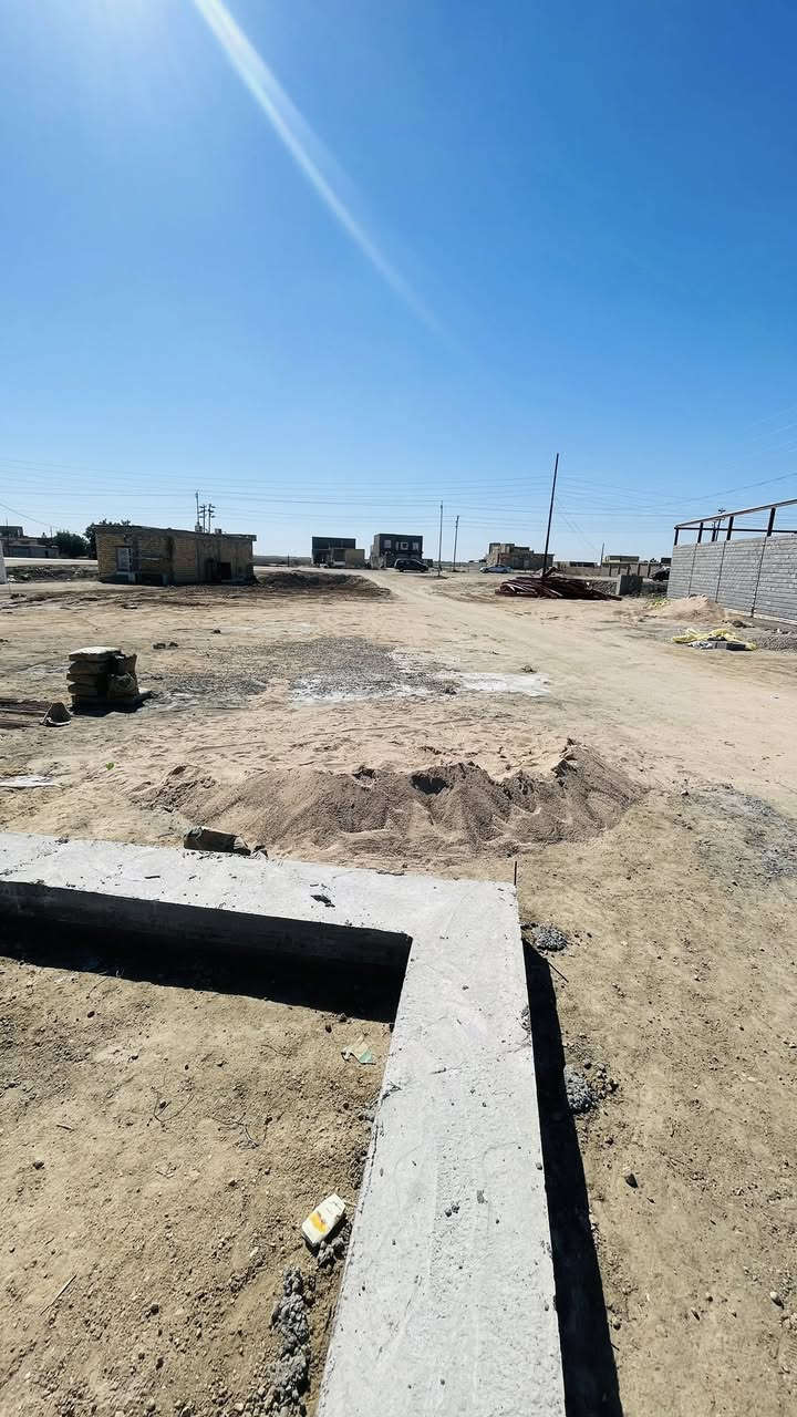 بتلوات للبيع طريق سوك كرمه مقابيل مجمع داود الزيادي
مساحه لبتلو 200 متر 

قريبات للشارع لعام مسافه 70 متر 

السعر 24 وبيه مجال للشراي 

استفسار والتواصل خاص او على لارقام التاليه 

ابو زهراء ***********

ابو امير ***********

نستقبل كافه العروض الطابو والزراعي بيع وشراء في جميع مناطق سوك الشيوخ في مكتبنا الكائن في حي الحسين قرب سيطره مباشرتا
