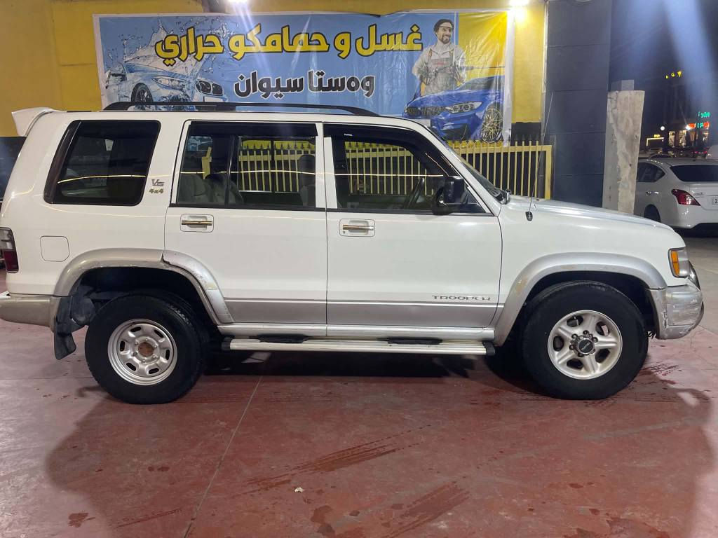 اسوزا استيشن موديل 2000 محرك 6 سلندر بلادي گير اوتماتيك دفع رباعي بدون ضرر بدون تبديل بدون صبغ شرط من الدعاميه للدعاميه بل شرط مكان السيارة كركوك سعر 47 الشراي يتصل اني مكلف بلنشر موبايل *********** او*********** كركوك, العراق
