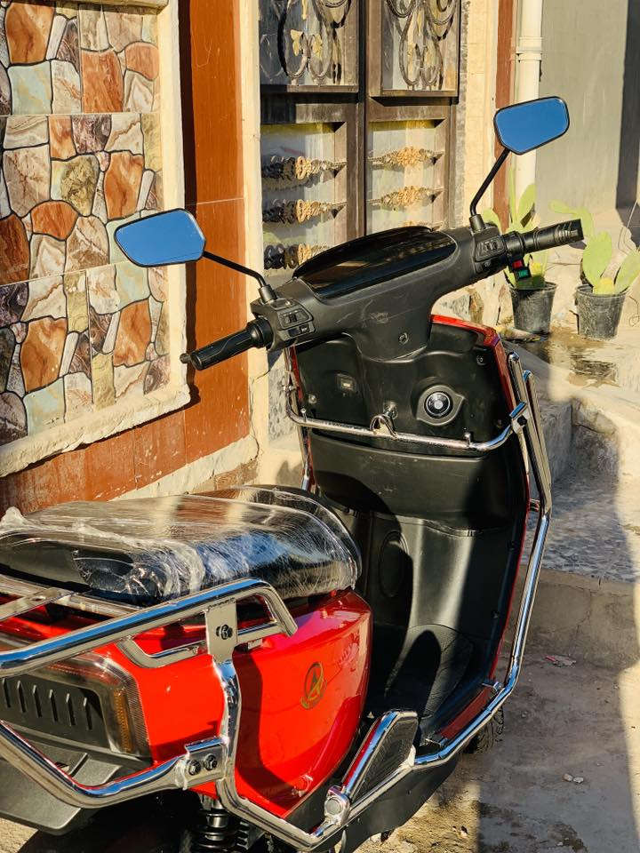 دراجه شحن نضيفه حيل بطاريات جدد عل فحص بطاريات حجم كبير نضام بك ونضام pما عيزه أي شي السعر 650المكان نجف حي الانصار الاستفار ***********
