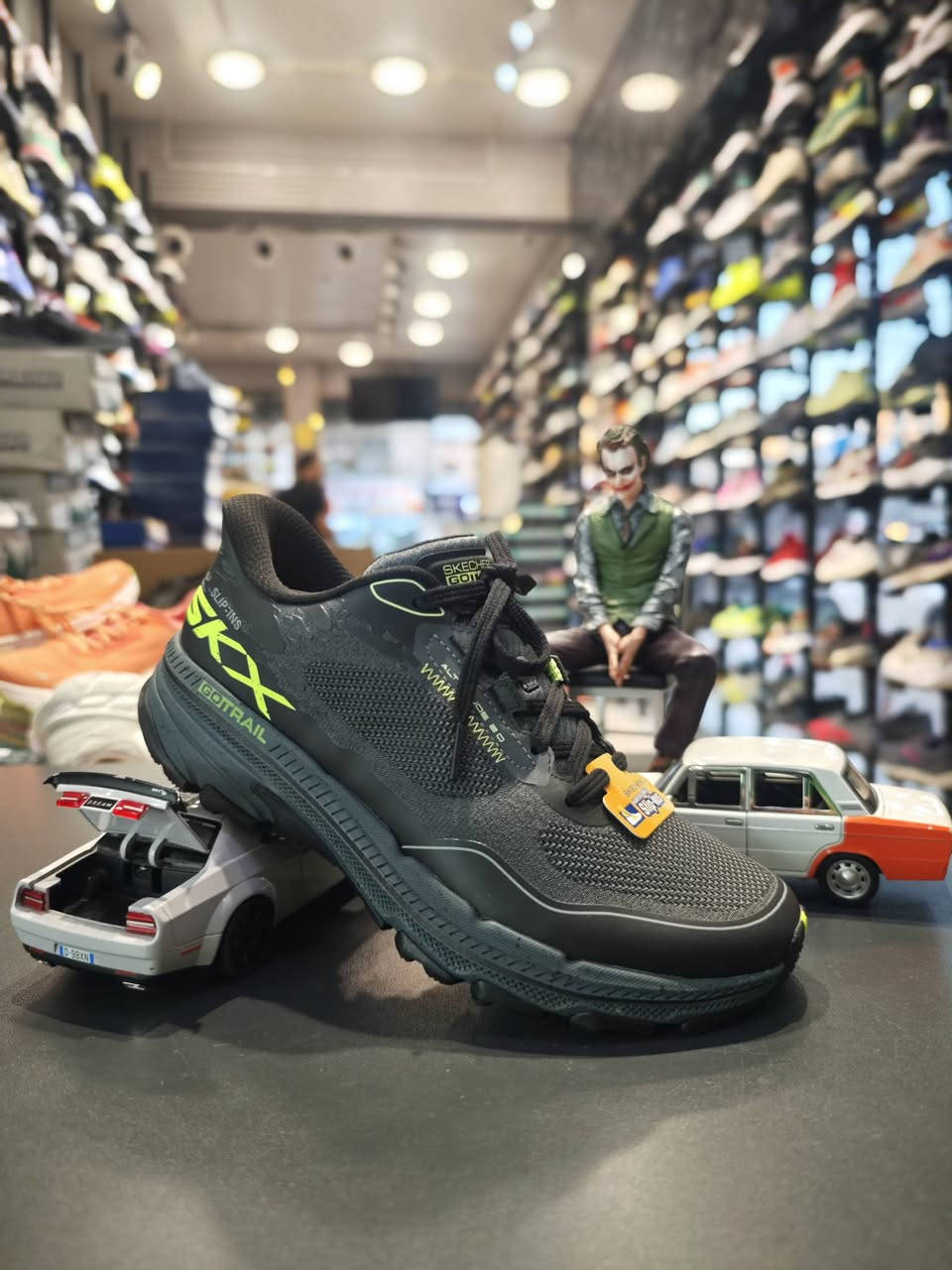 احذية الجوكر.. الأستثنائي.. المختلف.. 
قطع سكچر اورجنال.. اصلي.. ضمان الفحص.. 
قياسات وموديلات وماركات مختلفه.. 
قطع احذية جديد ومستخدم نظافه100٪
يوجد توصيل لكل المحافظات.. 
العنوان (بغداد /الحرية الأولى).. 
مصور صلاح سابقا..


**إذا كنت صاحب هذا الإعلان وتريد حذفه لأي سبب، رجاءا أرسل رسالة إلى الدعم الفني**