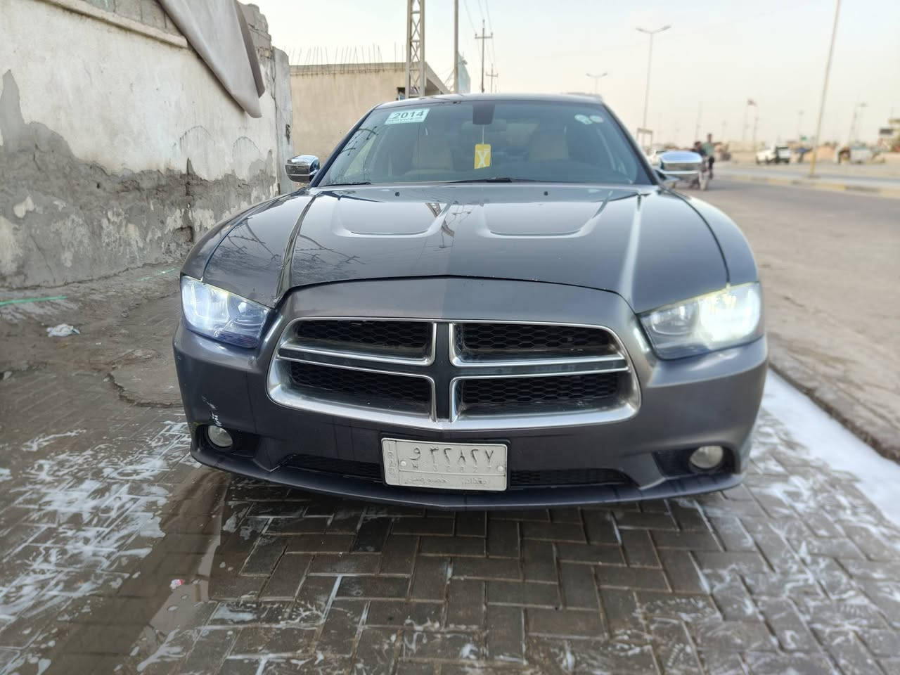 جارجر موديل 2014رقم بغداد مكينة 3600كير مكينة حدادية تخم تاير تبريد ثلج سيارة جاهزه بيه 3قطع صبغ اثر جراد بدون ضربه عنوان السيارة بصرة السعر 125رقم ،***********
