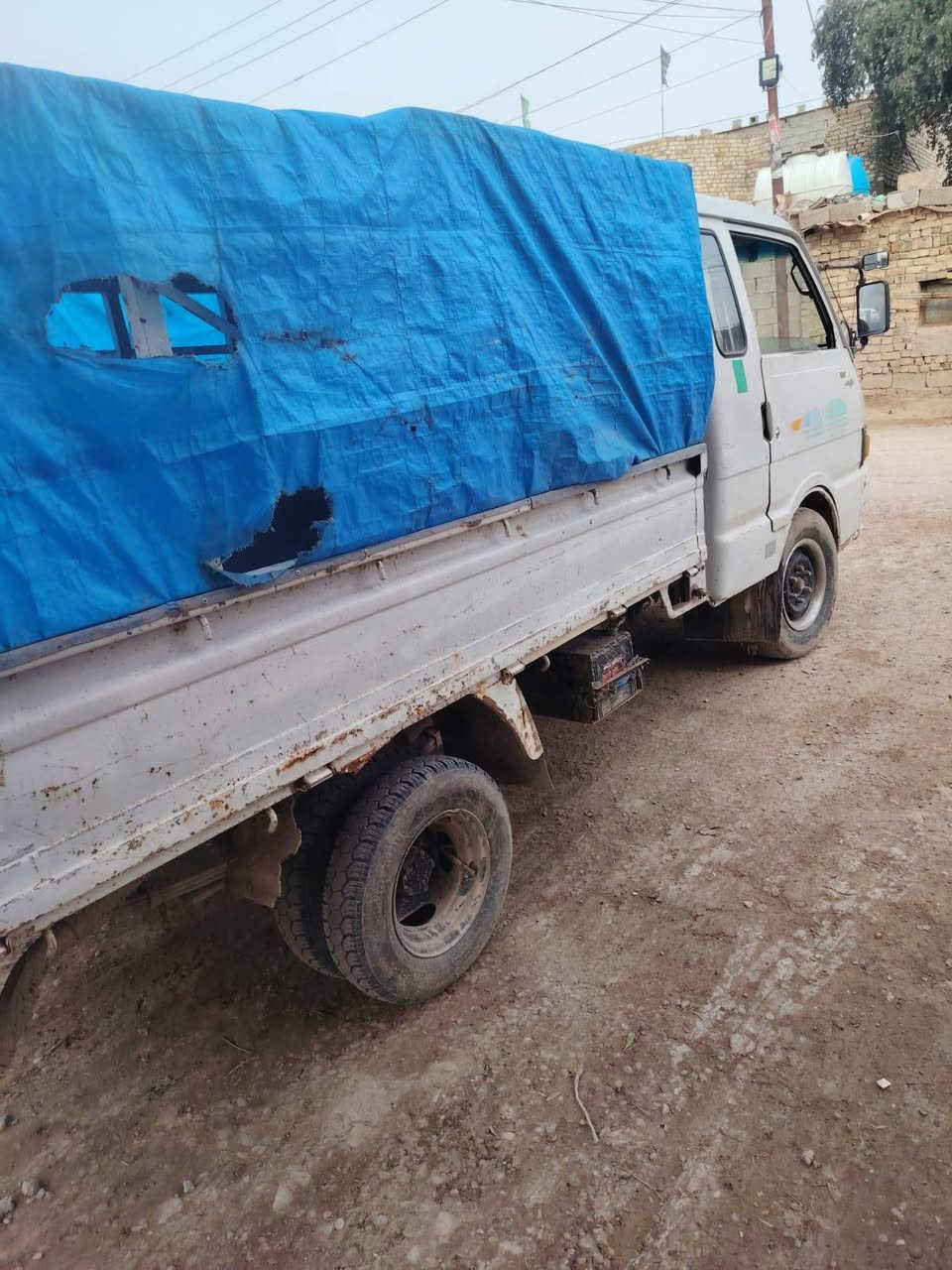 سلام عليكم كيا حمل للبيع موديل 1996 رقم بغداد تحويل مباشر سنويه ماساقطه السعر 48 وبيها مجال عنوان بغداد النهروان رقم صاحب السياره *********** اني ملكف بالنشر خابر على الرقم
