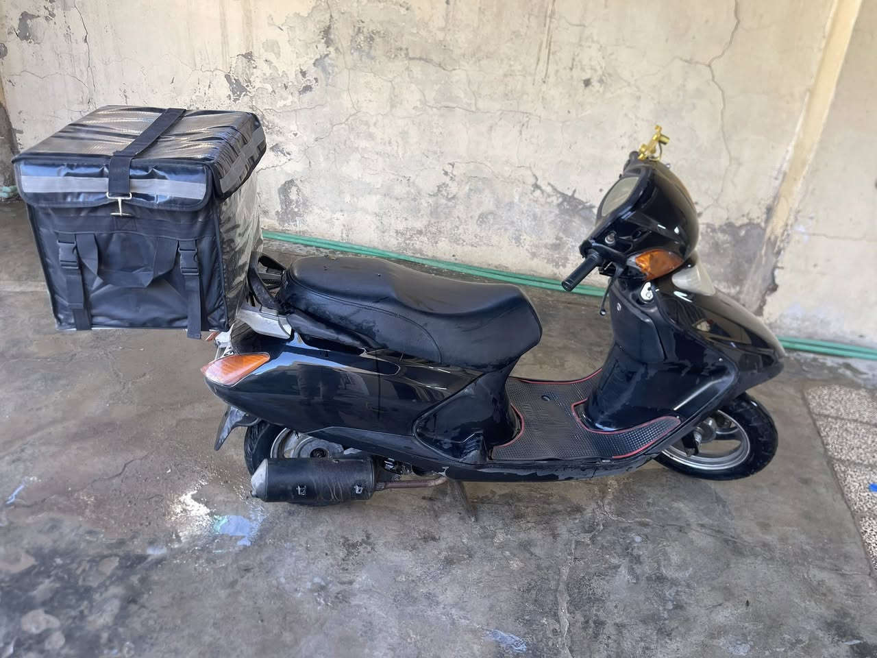 سلام عليكم اخوان سبيسي ماليزي امحور ياباني امجفته مره وحده بس رقم تواصل *********** سعر 400وبيه مجال للطيبين
