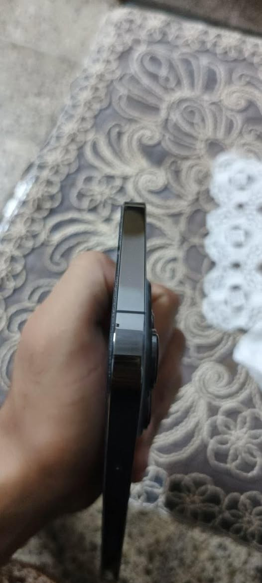 ايفون 13pro max
ذاكره 256
تك
لون اسود
بطاريه 83
نظيف شخط ما بي شرط
شرط نورمان وين ما تحب افحص
سعر 730الف
عنوان موصل 
تواصل واتساب
***********
