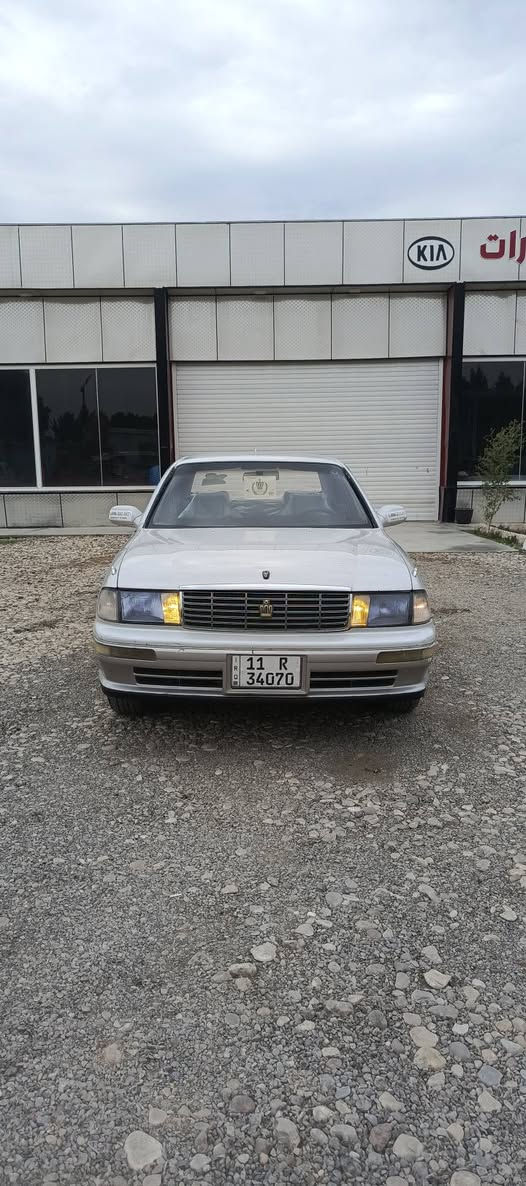 سلام عليكم سياره بطه للبيع رقم بغداد انكليزي مشروع وطني شرط تحويل ثاني يوم تحويل  مكفوله من الكص ونقل جثه والكلبه والعيب شرعي والاصوليات تخم تاير حداديه جديده كهربائيّات كله شغاله شاشه جديده تبريد ثلج كير ومكينه مكفولات مكينه حاويه سياره جاهزه عنوان واسط كوت سعر 53ورقه وبيه مجال اتصل وبيك خير ودلل ***********📞📞
