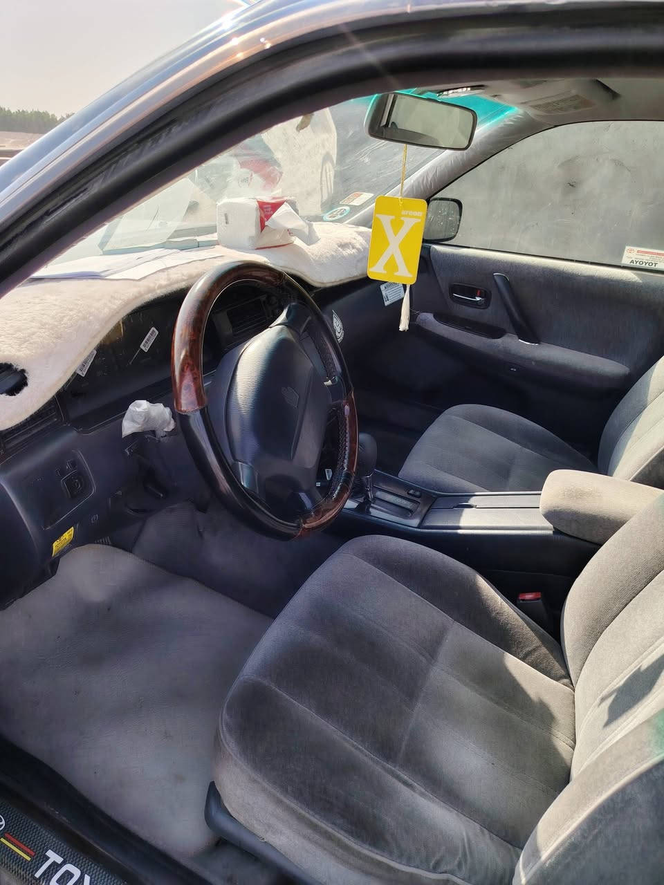 راس الثور للبيع
اللون نيلي موديل 96 مكينه فيفيتي فيشه واحده مكفوله كص ونقل رقمها انكليزي ديوانيه السنويه لل27 المالك الي بسمه السنويه جاري... السياره طخم تايرات +منضومه زنون +تبريد ثلج+غرفته حلوه +دشبول مابيه زلق +حداديه قبل اسبوع مسويه 100٪
للمعلومه السياره نقصها مكينتها بيها بدايه يعني تنقص شي بسيط
كير كفاله
السعر 85بيها مجال بسيط 
***********
