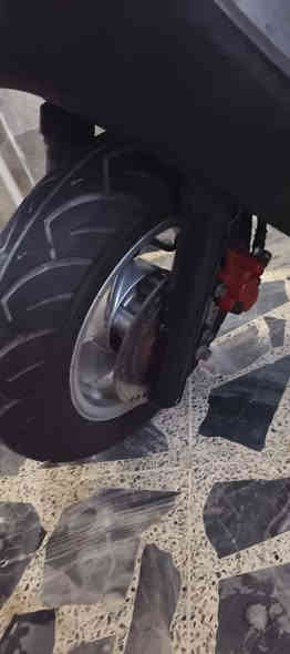 إسلام عليكم دراجة كامكو g4 موديل 2006 دراجه نضيفه حاويه قبل شهر نزلتها كلشي شغال بيها
السعر 700 الف بيها مجال للشراي 
العنوان النجف حي العداله شارع الجنسيه 
للتواصل رقم الهاتف ***********
