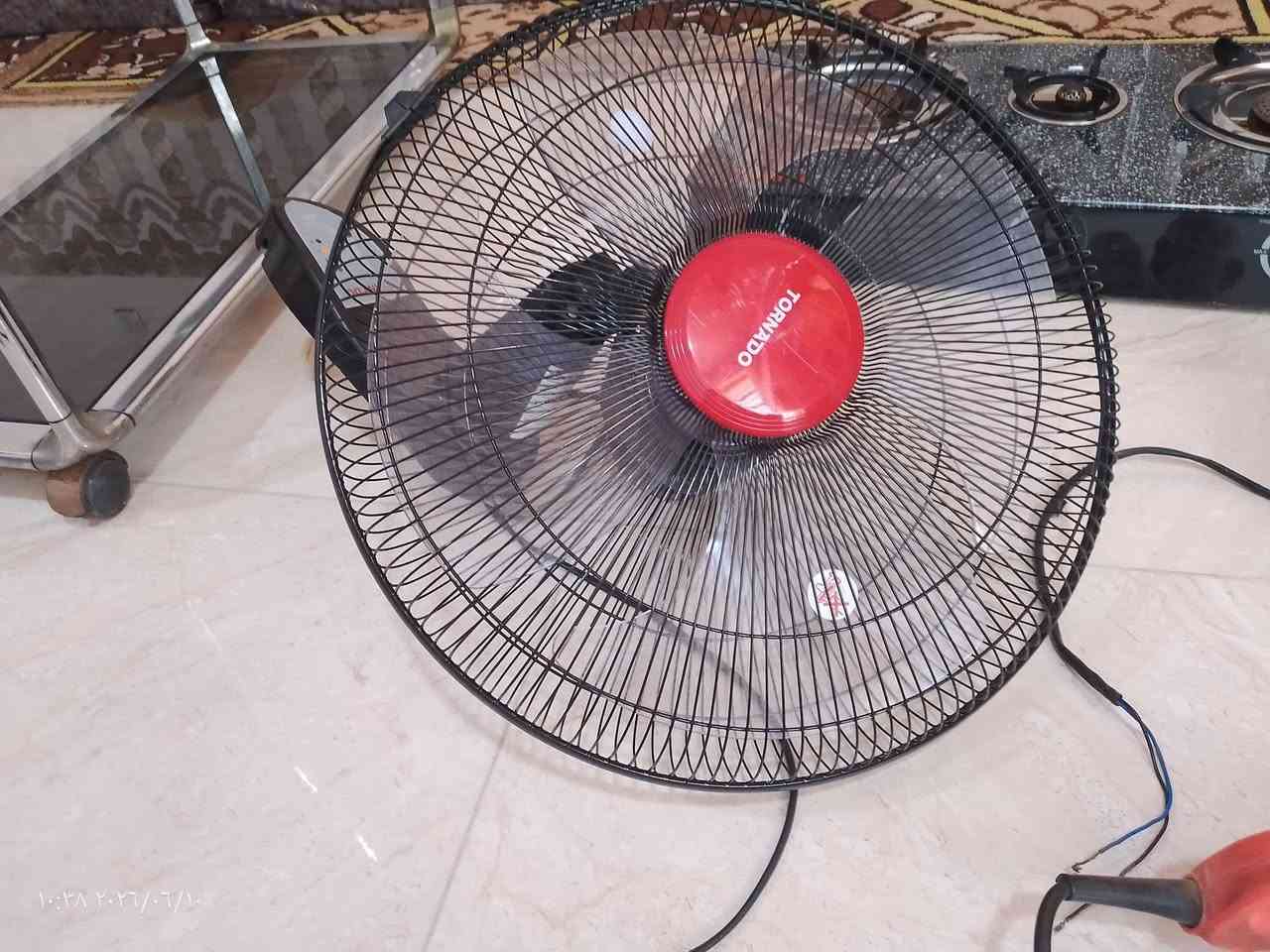 اغراض للبيع العنوان أبو غريب خرنابات رقم ***********او***********

