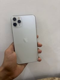 ايفون ١١ برو ماكس • ٢٥٦ • بطارية ٧٣