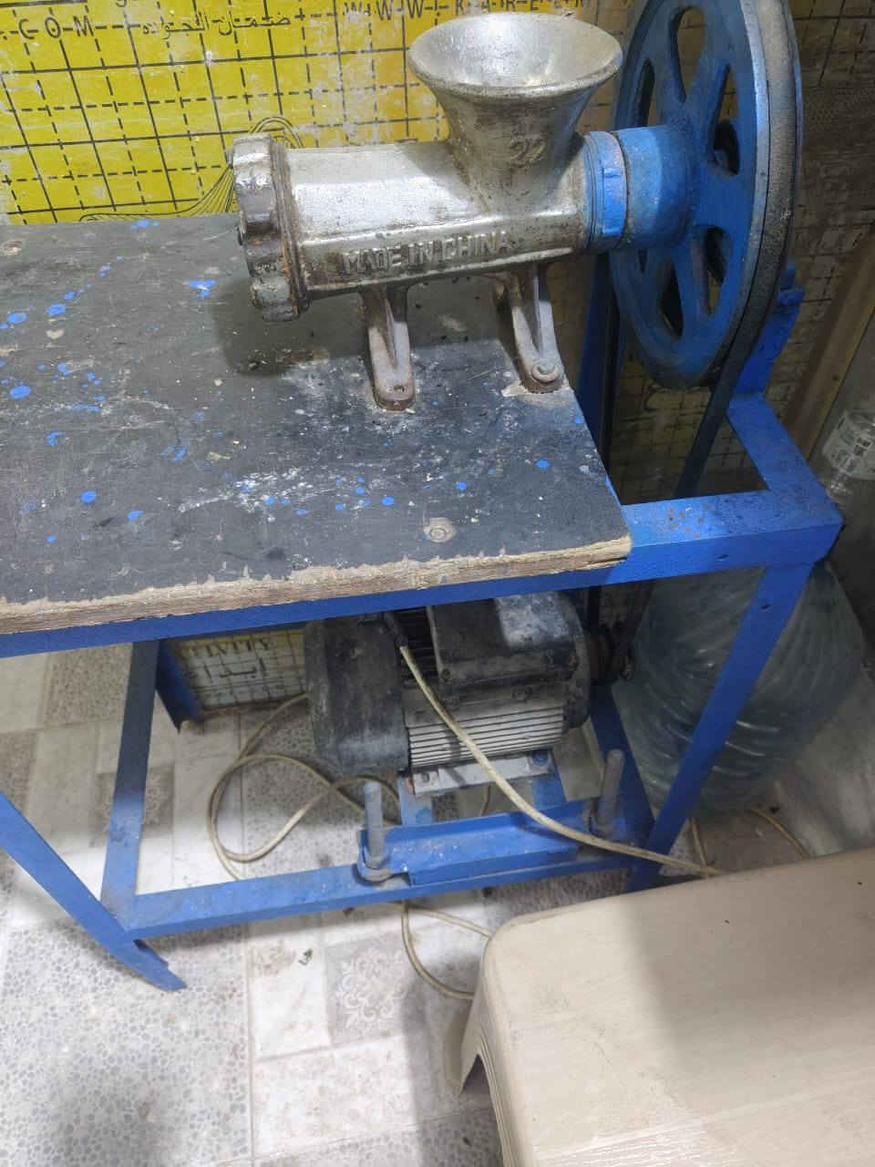 السلام عليكم 
عارضه للبيع شرط الشغل بعده جديده  مكان البصره الشعيبه السعر ٤٥٠ الف مع مثرامه حصان ونص تثرم لحم وفلافل سعره ٢٢٥ الف


**إذا كنت صاحب هذا الإعلان وتريد حذفه لأي سبب، رجاءا أرسل رسالة إلى الدعم الفني**