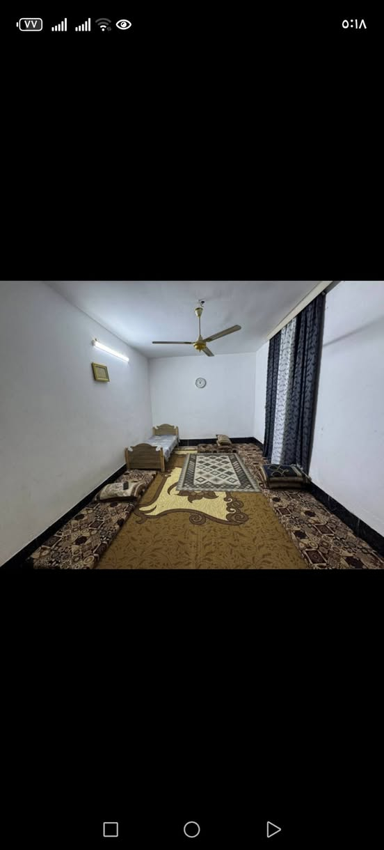 بيت للبيع طابو صرف باسمي +اجازه بناء
نهر فليح او حي تاميم  يبعد عن شارع 40ثالث بيت 
المساحه 326
نزال 30
العرض 11.30
البناء 2008
غرفه واحده 5×4
مطبخ داخلي 4×4
ستقبال 4×6
صاله 6×6
حمام داخلي 1.50×2
مطبخ خارجي 2×6
*********** 
سعر 115بي مجال
