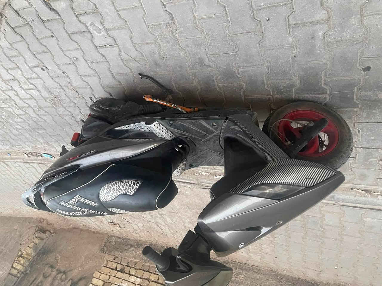 ثعلب مزوده بوشه 58 كابريتى قفاز
بيهى هواي تزويد دبلات قبغ فلاوين وبعد بيهى سعر 400 الف بيهى مجال بغداد الكريعات استفسار اكثر ***********
