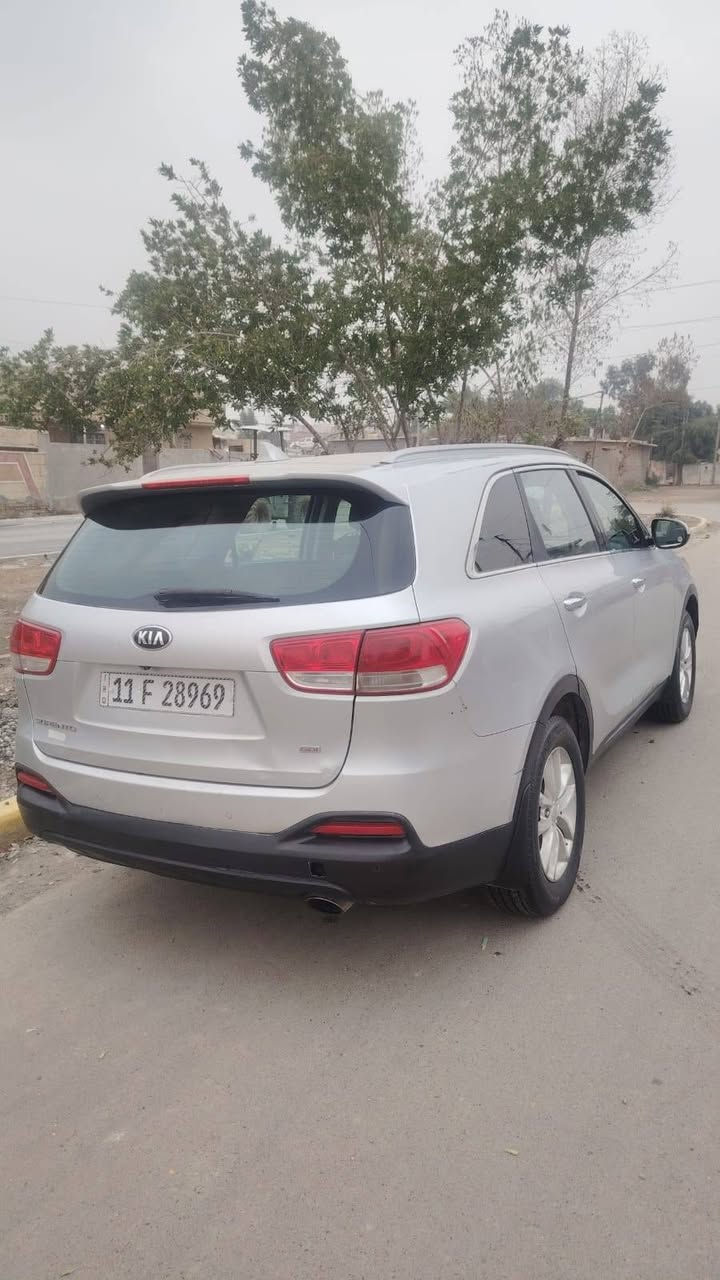 سلام عليكم ورحمة الله وبركاته عندي سورنتو البيع 2016 رقم بغداد عارضه 145 وبيه شويه مجال حادث جاملغ وبنيد الباقي بدون فتح بيه رشات صبغ بدون دواخل حساسات بل دعاميه خلفيه وأماميه 4 سلندر 5 راكب والكشن لاخير مشيول  داخل حلو مرتب ولا شگ ولا شخط ولا وصخ كير محرك حداديه خيرمن سياره جديده معنه كلمه الله سياره ما متعوبه سياره جديده مكان سياره بغداد الشعب خلف محطة سما بغداد ***********
