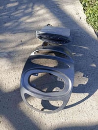 للبيع العنوان البياع شباك + مسجل اكس وان الشراي ينطي سعر ويجي ياخذهن (...