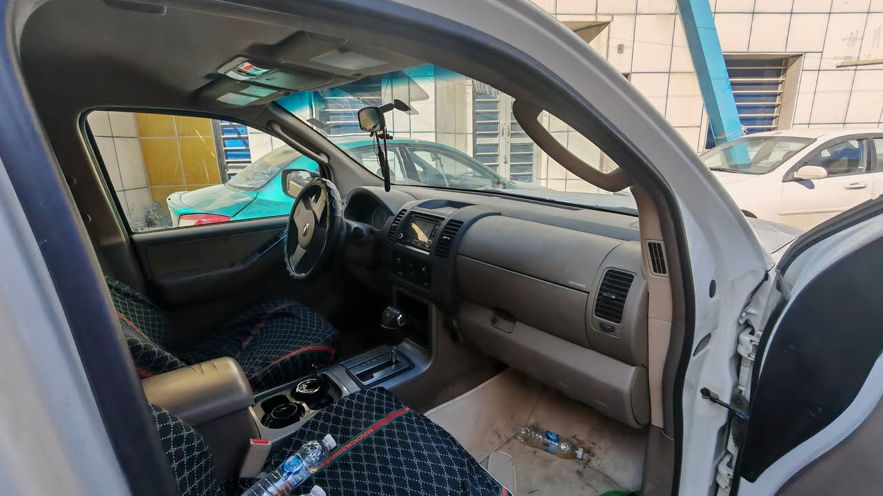 السعر ٨٥ سنوي صاقطه صار شهر نضيفك خليجي ٢٠٠٨ بغداد رقمه بكاني هم بغداد الشراي يتصل ***********
