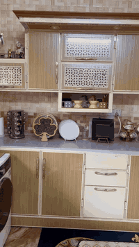 سلام عليكم كونتر لبيع ٦امتار نضيف مابي عيب تفصال درجه أولى سعر ٩٠٠بي مجال بسيط العنوان كركوك عروبه قرب جامع الروضه الكبير ***********
