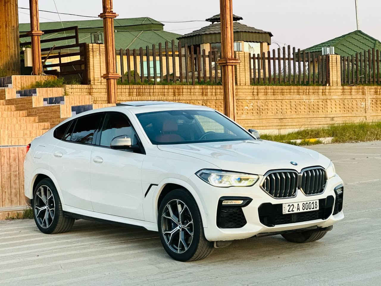 Bmw x6 m50i بسعر مناسب
مكينه ٨ سلندر بقوه ٥٣٠ حصان و ٧٥٠ عزم دوران 
موديل 2020
كامله الاضافات جلد احمر سقف زور رايز مضيء

وارد امريكي صبغ نص شبر بدون ايرباغ بدون دواخل 

ماشيه ٥٧ الف قابل للزياده 

السعر ٤٧ الف دولار وبيها مجال حق الجيه 

رقم الشاصي بالصور 

رقم مميز 

الاتصال واتس اب *********** اربيل
