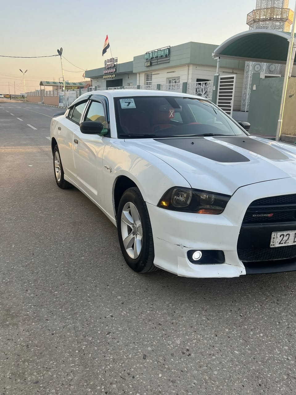 السلام عليكم
جارجر 2011 رقم اربيل الجديد هزه وسنويه جدد 
كير ومحرك خير من الله 
تبريد  اكسل جديد
تحويل ثاني يوم  
بيه بارد بين الجاملغ والباب ومفتوحات بدون دواخل وبيه صبغ بالبنيد السياره بدون دواخل شواصي وتكم ولغود مكفوله 
المكان بابل الشوملي 
السعر 135 وبيه مجال ترهم مراوس 
***********
