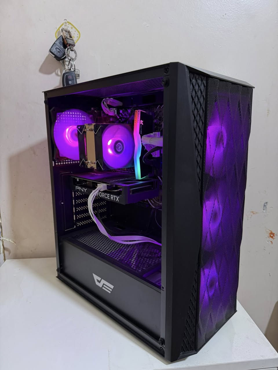 تحية طيبة اصدقائي (( فقط كيس للبيع ))
الحاسبة جداً نضيفة وحرارة قطعها لوز

cpu i5 12400f
gpu RTX 4060 8g pny
M.b h610m asus prime 
Ram 16 2x8 3200 t force rgb
ssd 1t lexar
pus 850w Roket white 
case antec 4fan rgb 
 
السعر 990 الف مكاني بصرة ومتوفر توصيل


**إذا كنت صاحب هذا الإعلان وتريد حذفه لأي سبب، رجاءا أرسل رسالة إلى الدعم الفني**