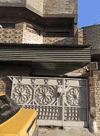 السلام عليكم دار للبيع الكمالية (المعوقين) بشارع العريض قرب ملعب سلام 100م واجهة 6
تواصل واتساب ***********
