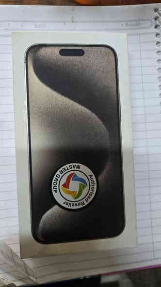 سلام عليكم للبيع فقط ايفون 15 برو مكاس 📱
ضمان ماستر تلفون نضافه 100/100 مغلف PPF حمايه 
بطاريه 87 ذاكره 256 كل ملحقاته ويا 
الون تيتانيوم السعر 1150 مكاني بغداد الشعب  ***********
