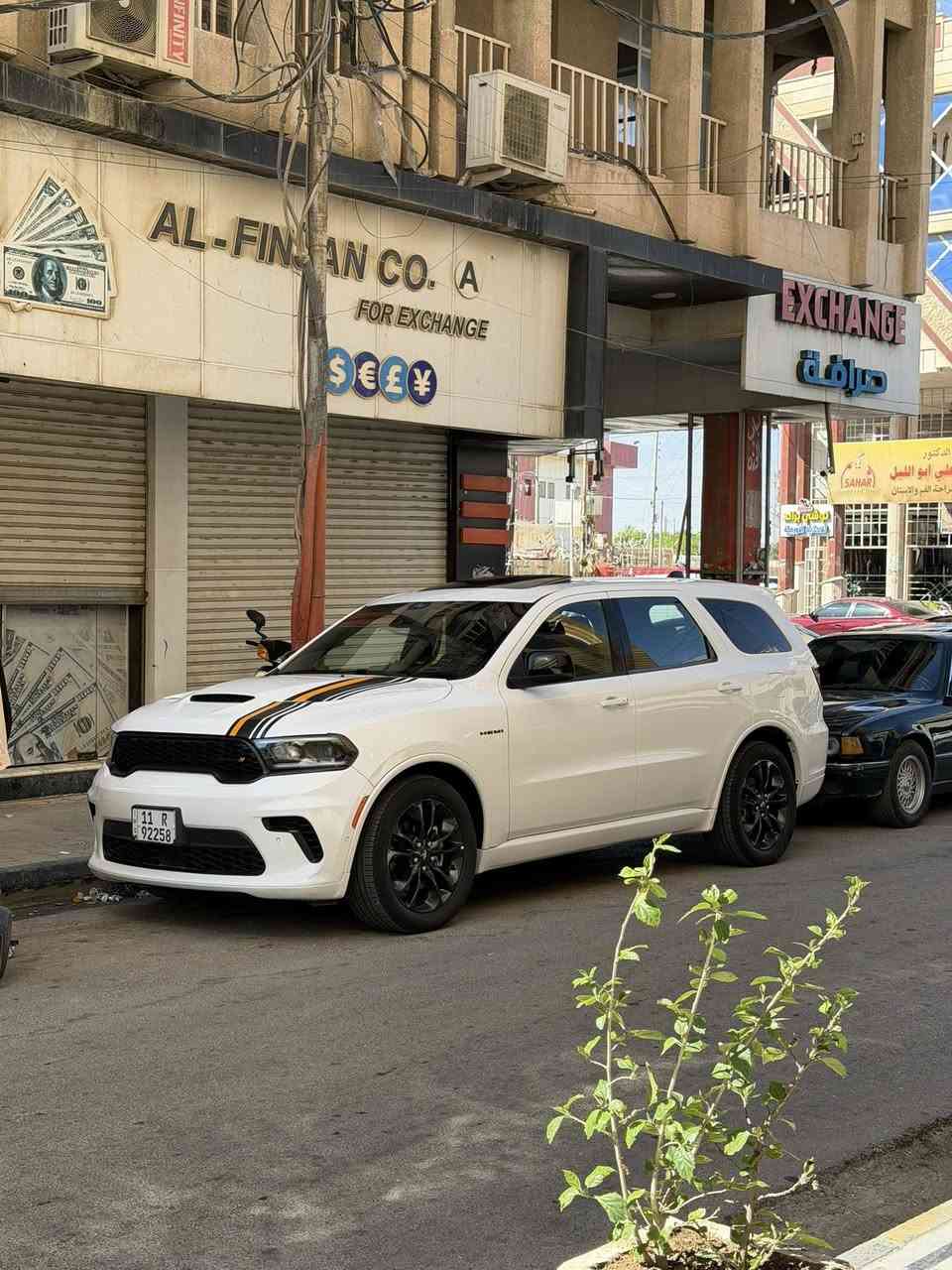 دورنكو موديل 23 
الفئه : Rt max 5.700
اورنج ادشن بلادي 
فول للاخير 
فتحه
رادار امامي خلفي جانبي 
نقاط عمياء 
توقف ذاتي 
تحديد مسار 
مثبت سرعه 
كشنات منفصل 
خرن ميموري مقاعد 
صندوق كهرباء 
سترن كهرباء 
سستم صوت الباين 
مقاعد تبريد تسخين 
فول تحكم سترين وشفتات
وبعد هواي مواصفات ماذكرتهن 
ماشيه 20 الف  فقط اخت الزيرو 
حادث سطحي بدون دواخل وبدون ايرباك 
ومن النوادر بدون ايرباك 
رقم بغداد انكليزي بسمي تحويل ثاني يوم 
مكينه وكير  كفاله 

السعر 265 وبي مجال ‭0786 074 6478‬
مكان السياره  الكوت 📍
