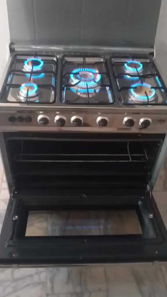 غراض لبيع سعر مناسب جدا شري يجي خاص بس شري بيهم توصيل فقط بغداد 🌙❤️🍓


**إذا كنت صاحب هذا الإعلان وتريد حذفه لأي سبب، رجاءا أرسل رسالة إلى الدعم الفني**