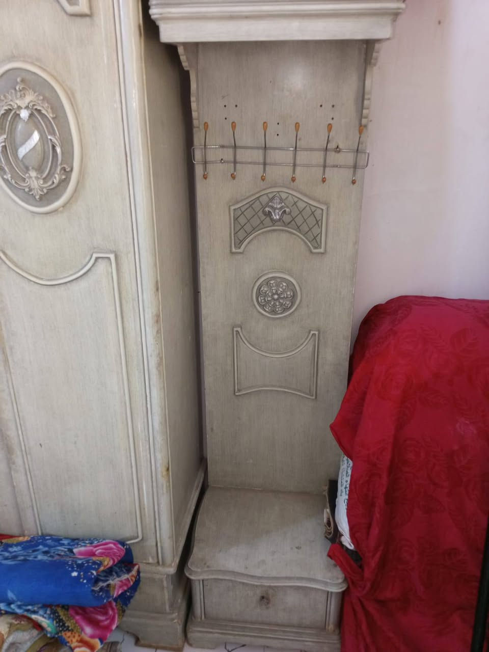 السلام عليكم غرفة إيطالية للبيع السعر 150 وبيها مجال للاستفسار الاتصال على الرقم ‏‪0783 435 3696‬‏
