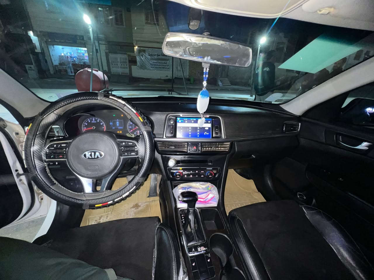 سلام عليكم اوبتيما 2016 EX
اوبتيما موديل 2016 EX أمريكي تبديل بنيد فقط وتصليح بخشم الجاملع الايمن
محرك 2400 GDI معلي كازكيت بدون دوانز
فول عده الفتحه
بصمات وترحيب كشنات كهرباء تدفئه
اشاير بالمري وشفط
لايت زنون
تبريد منضومه جديده
تحكمات ستيرن
كامره حساسات
تخم تاير جديد
باتري جديد

السعر 132 وبيها مجال
العنوان الناصرية 
***********
