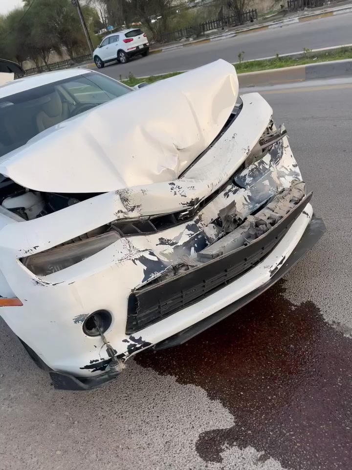 السلام عليكم للبيع على حادثها السيارة وارد أمريكي داخله للعراق بدون حادث هنا بالعراق انضربت بدون شواصي وبدون لغود فقط دعامية وبنيد وجاملغ السائق شوية معووج رقم بغداد 

للاستفسار ***********
