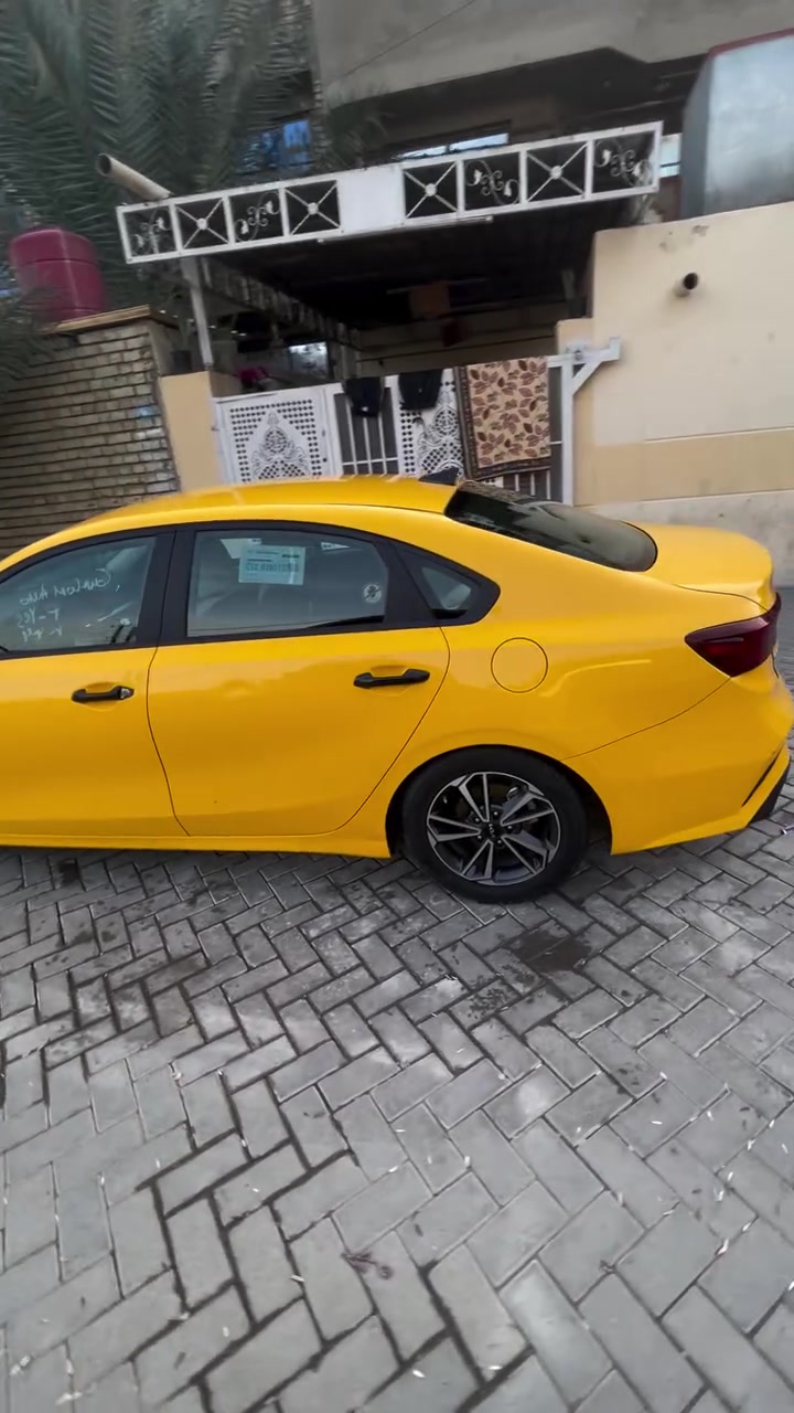 ‏سلام عليكم عنده فورتي موديل 23 باسمي جاهزة من كل شيء وارد أمريكي منظومة غاز سيارة جديدة رقم الهاتف ***********
