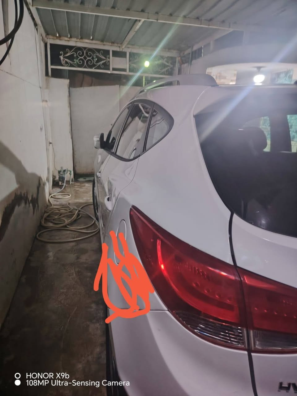 السلام عليكم للبيع....
            2013 خليجية
كير مكينه صدر مكفول
بيها بنيد وجاملغ خلفي صبغ بدون دواخل بدون أرباك
ماشر عليهن بالصور
وبيها بالقماره كشر طاير أثر الغسل مبينه بالصور
للاستفسار الاتصال عالرقم
***********
