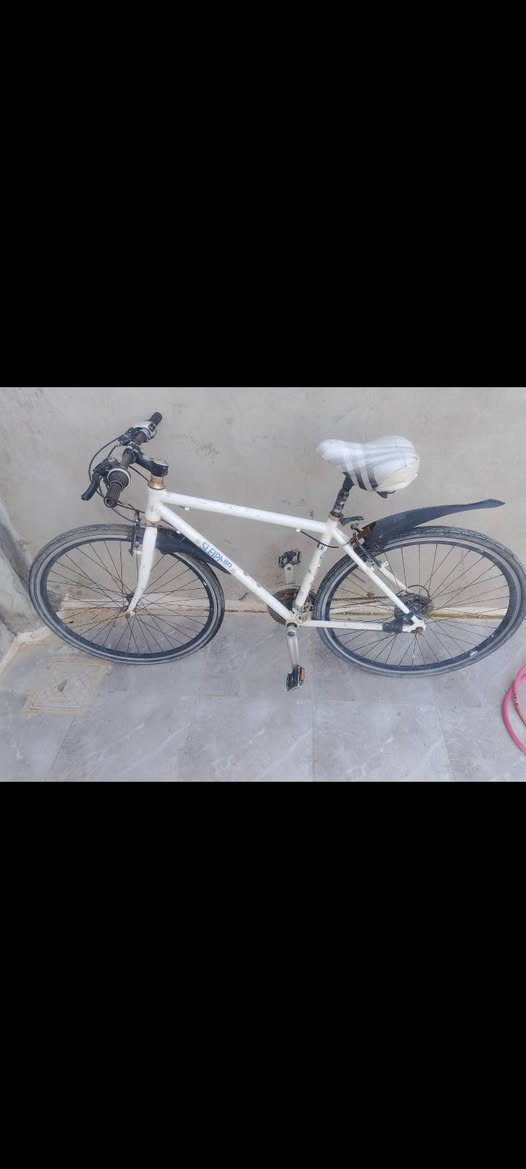 C700 للبيع
السعر (قيم بما يرضي الله )
الاسطوب شغال والگيرة الورة شغال
حجم 28
لا تكسر بالسعر
مو شراي لا تناقش


**إذا كنت صاحب هذا الإعلان وتريد حذفه لأي سبب، رجاءا أرسل رسالة إلى الدعم الفني**