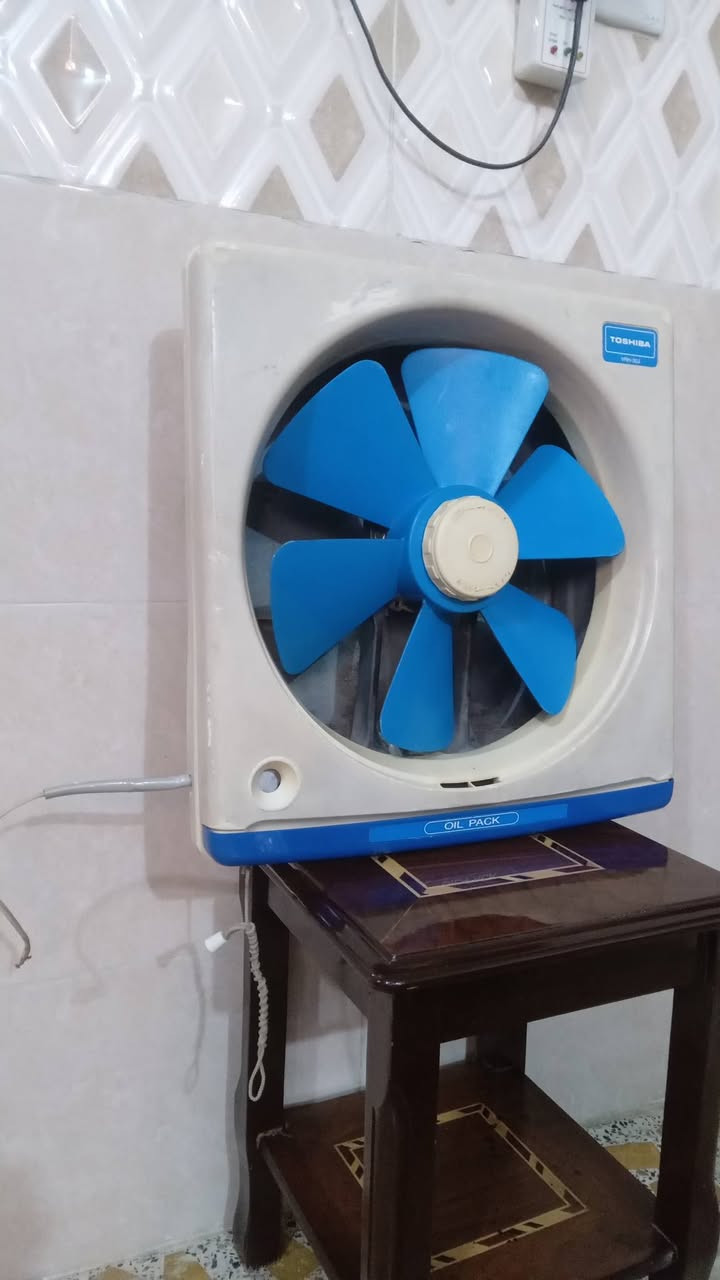 سلام 👋 عليكم
للبيع ساحبة(TOSHIBA) ياباني اصلي إستيراد المنشاء العام العراقية نضافه عالية جدآ جداً ليرغب بل شراء يراسل الصفحة او تصال مكان بغداد ***********
