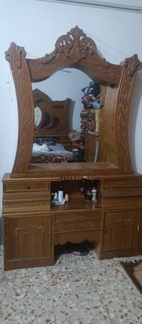 كربلاء • غرفة خشب • بوفيه