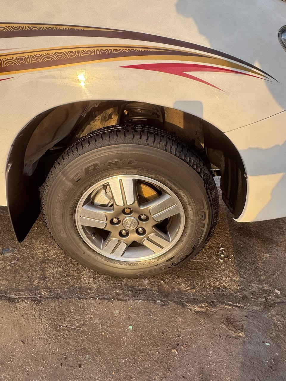 السلام عليكم بيكم تويوتا 2010 سيارة كفالة عامة ضربة وصبغ سيارة جاهزة عل اخر حبة تخم تاير دوشمة حدادية كارتون  رقم بغداد الدولي تحويل ثاني يوم 

مكاني بغداد مدينة الصدر 

للستفسار 
***********
