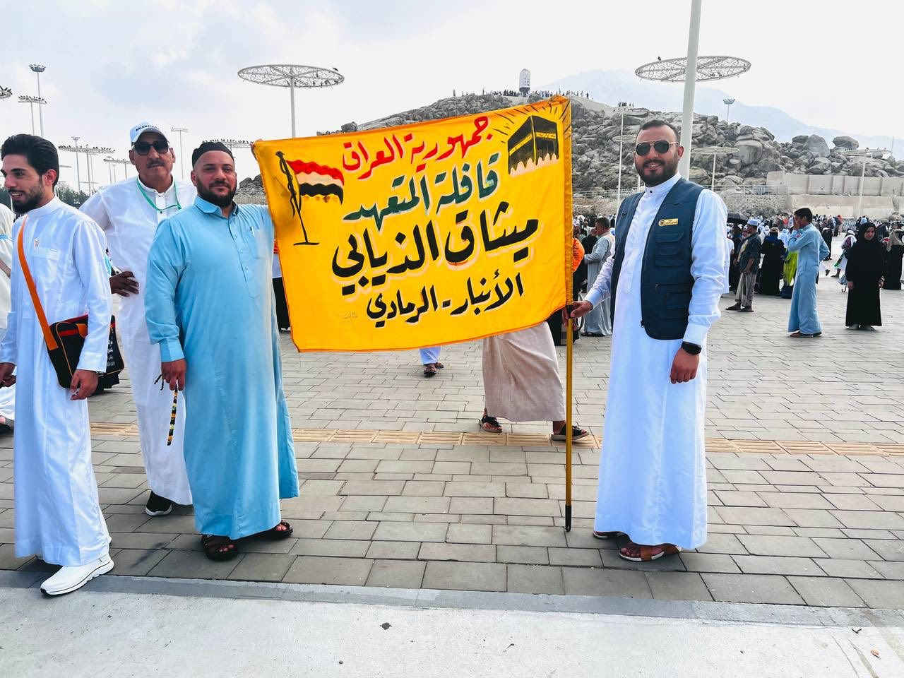 #عُمرة🕋
"على بـركة الله تعالى بدأ #المتعهد_ميثاق_الذيابي بإستلام جوازات العُمرة للموسم الجديد للعام 1448هـ"

"عُمرة الشهر السابع 🕋برًا🚌؛ سارعوا بالتسجيل وتسليم جوازاتكم، للتواصل: 
*********** - ***********

أو مراجعة مكتبنا الكائن: الرمادي - شارع الأطباء - قرب جامع الشيخ عبدالملك السعدي: ***********

#المتعهد_ميثاق_الذيابي

