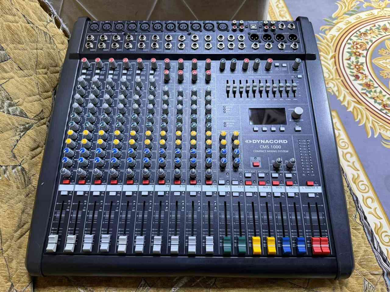 اصلي اصلي جهاز كلش نضيف مكان بغداد ***********
