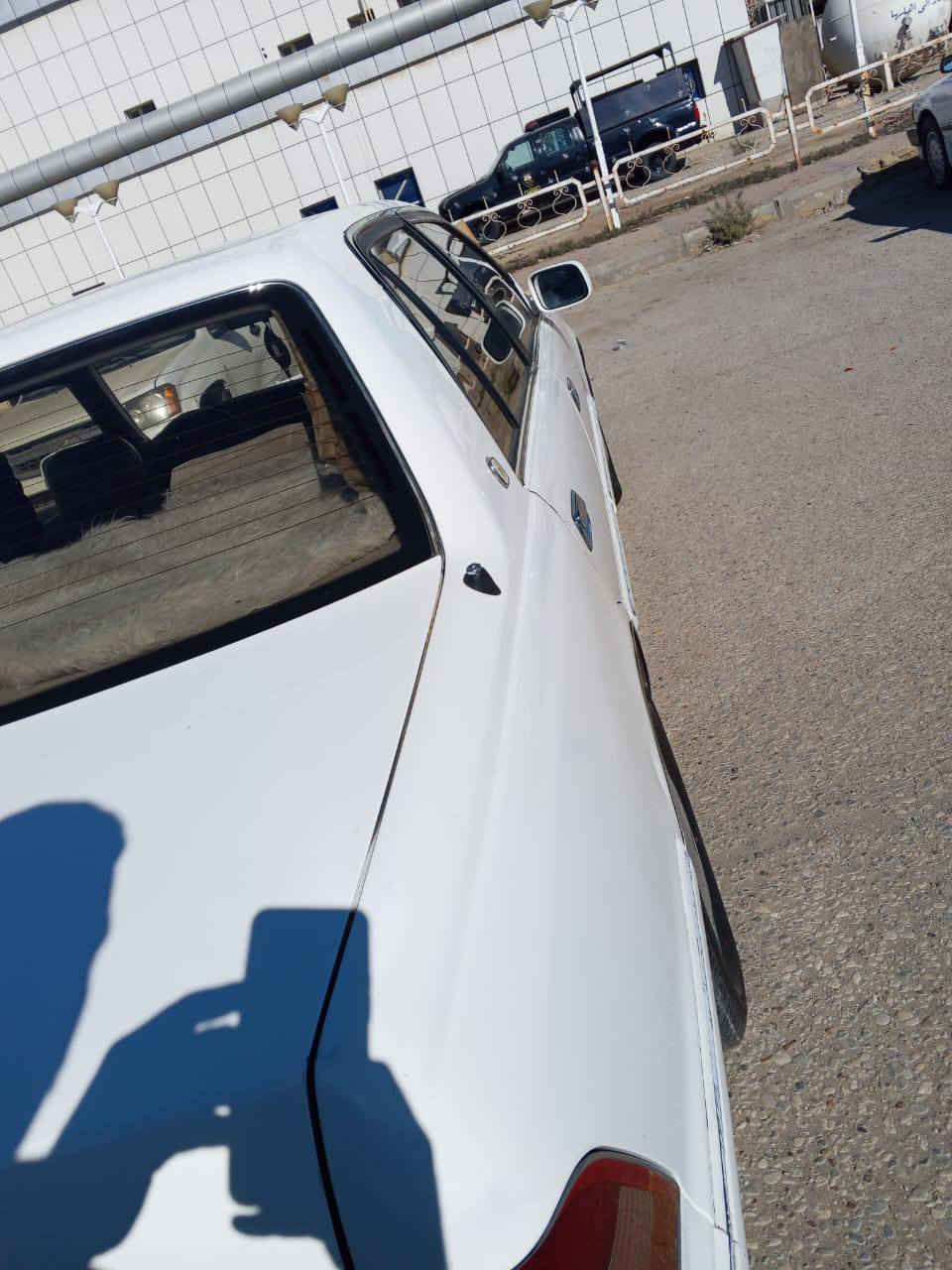 سلام عليكم
راس الثور تكم موديل ١٩٩٨
ايسر بلاد صبغ عام سعودي 
بيها ضربه بلجاملغ الامامي الايمن 
سياره جاهزه ١٠٠بلميه 
تخم تاير حداديه تدفئه تبريد قطعتين امامي خلفي كهربائيات على وضع الشركه
مكينه 3000
مكينه وكير كفاله 
رقم بصره نكليزي بسمي 
مداور ثاني يوم سنويه لغايه 2030
السعر المطلوب 118وبيها مجال 
مكان السياره ناصريه سوق الشويخ 
هاتف ***********
مكلف بلنشر .
