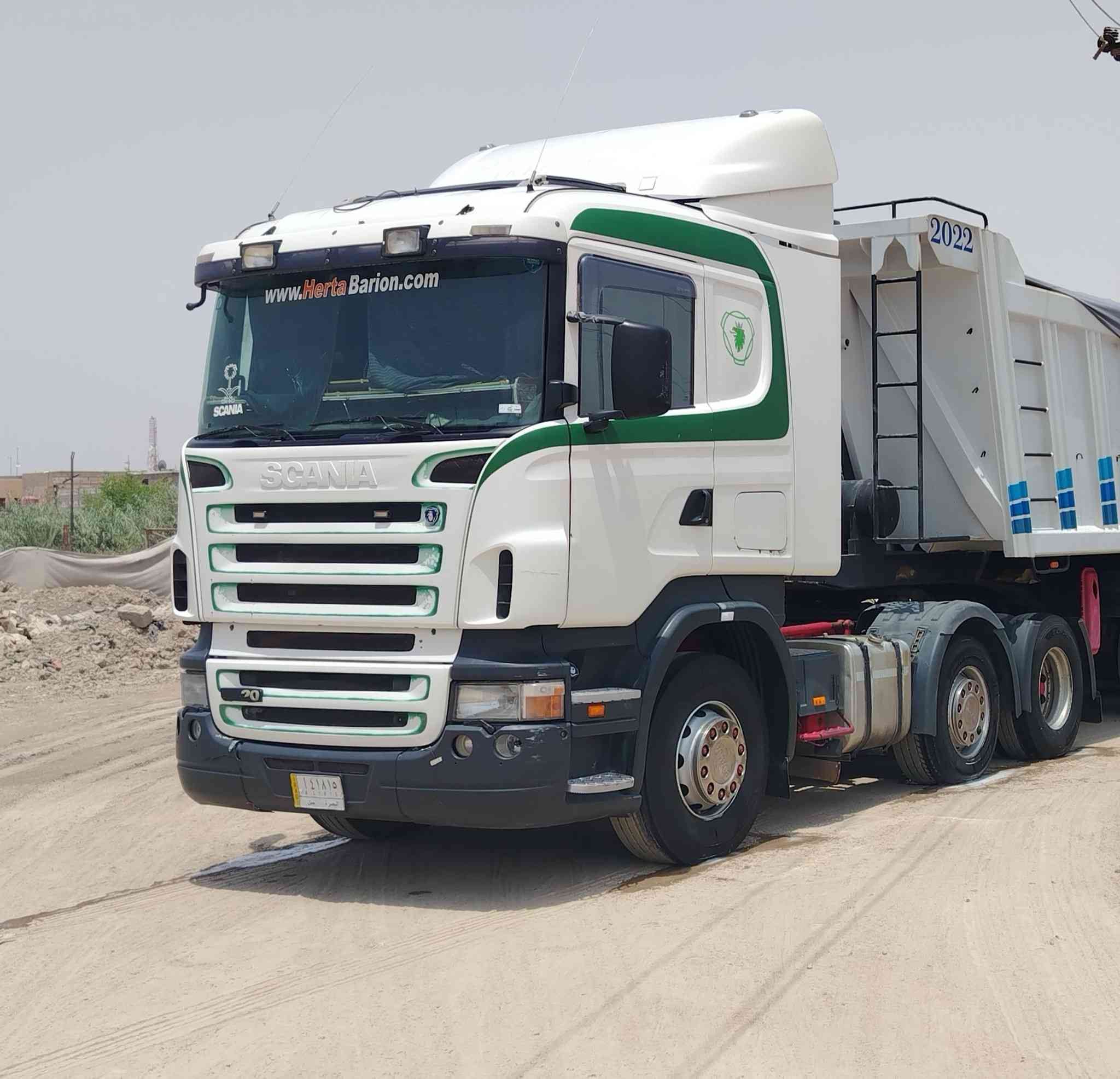 سلام عليكم راس تريله سكانيه سنكل امامي / مديل 2005 /جاهزه مكفوله من قماره/ ومن شاصي /ومن مكينه سته حجم420/ رقم بصره الإنكليزي بسمي مسجله فلات /    ابيع بس راس فقط /عنوان البصره الهارثه/    /السعر265/ وبيه مجال لطيبين //***********/
