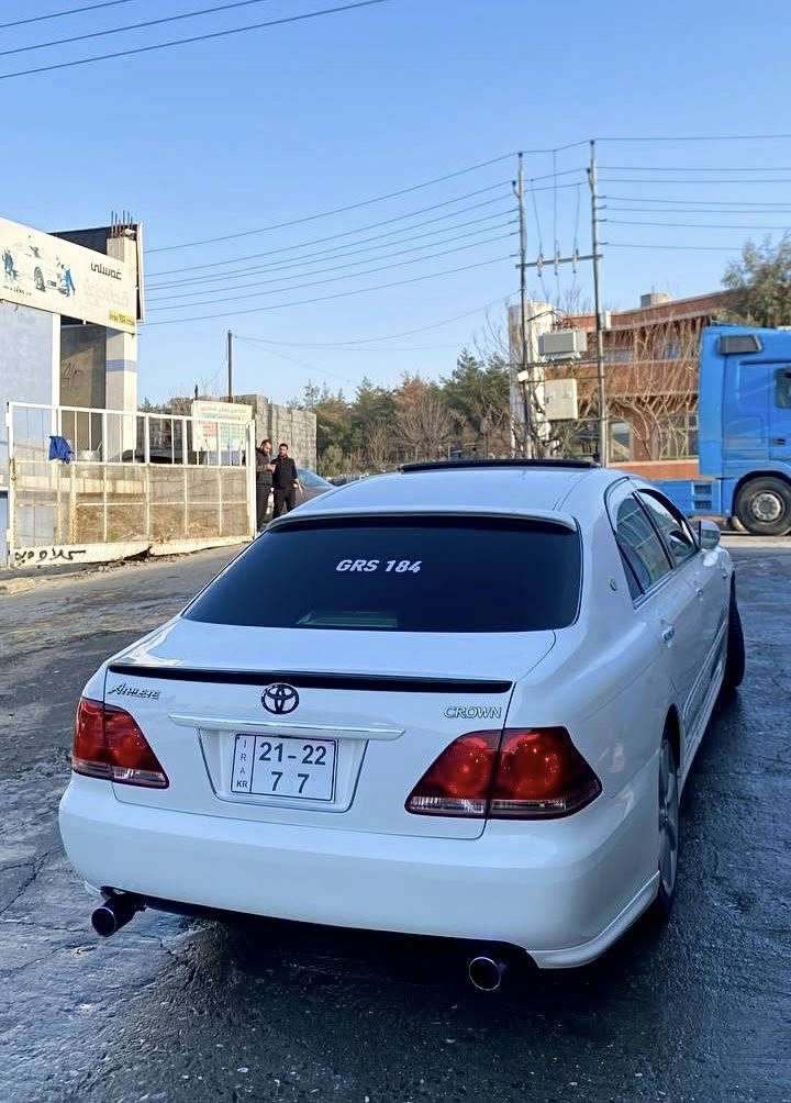 شاهینە 184 بۆفرۆشتن

بێ دوکەڵ 

نموونە لەجوانی سەیارەکە فول فولە 
سڵاید کوشن جڵد  مەجموعە لێگزز کوشن هیتەر کوشن کارەبا ٣ دوگمە  
سەیارەکە تاقانەیە لەجوانی ناوی کامل سپیە   سەیارەکە هەیکەلی شوشەییە  نمونەیە لەجوانی 
پێش و پشتی تۆمس ە 
سەیارەکە بڕاوەیە 
***********
شوێن قەڵادزێ
