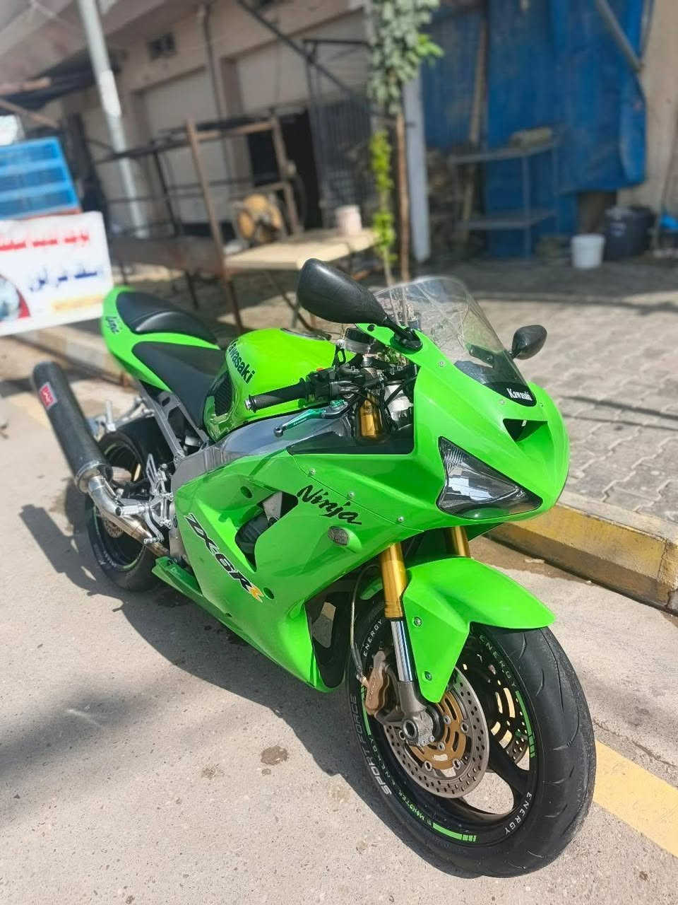 سلام عليكم كاوسكي للبيع
مكفوله محرك وكير 
دراجه كلها بلادي ماملعوب بيها 
سعر 36وبيها مجال
للستفسار ***********
