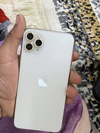 آيفون 11 برو ماكس • ٢٥٦ • بطارية ٩٥