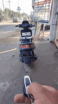 دراجه فراشه فحل للبيع 🛵 الدراجه مفتوحة لاستبك ولف فقط بصمه تشغيل عن بع...