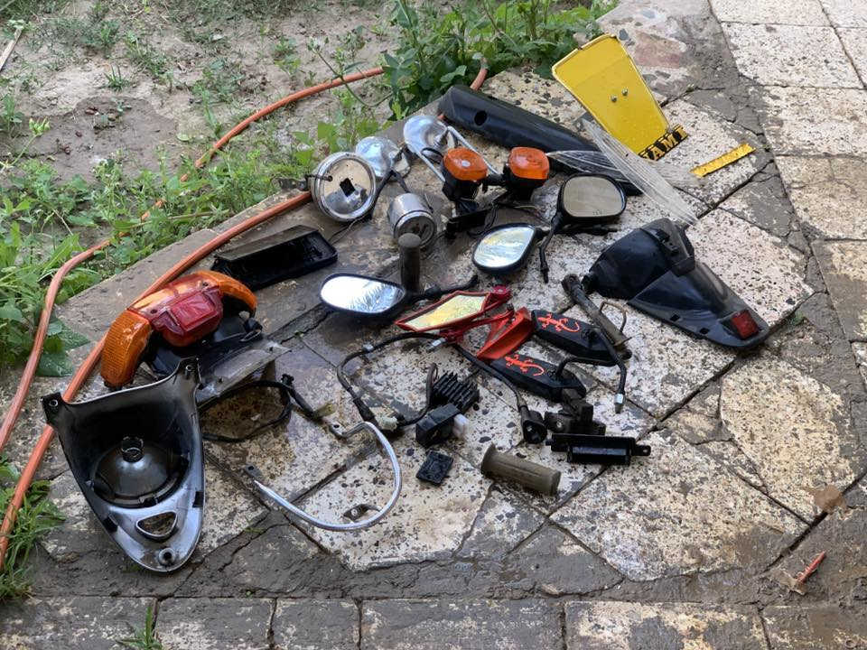 غراض للبيع كلهن اصليات مو تجاري والاسعار كلش رخيصه
ناصريه مركز
***********
