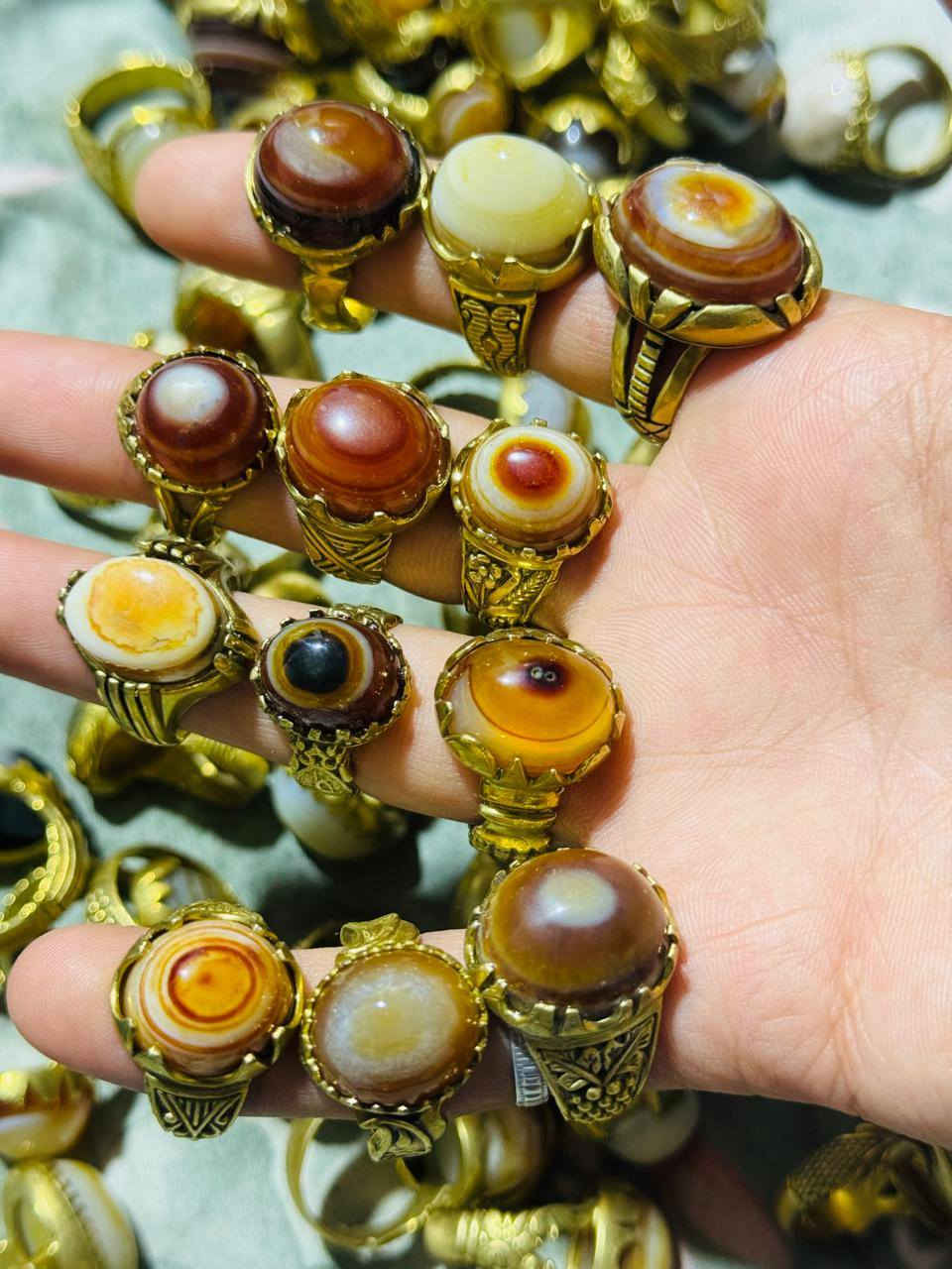 اللهم صل على محمد وآل محمد
محابس نحاس سبع معادن سليماني للبيع
جمله فقط يوجد كميات لصحاب المحلات والبصاطي
واتساب ***********
