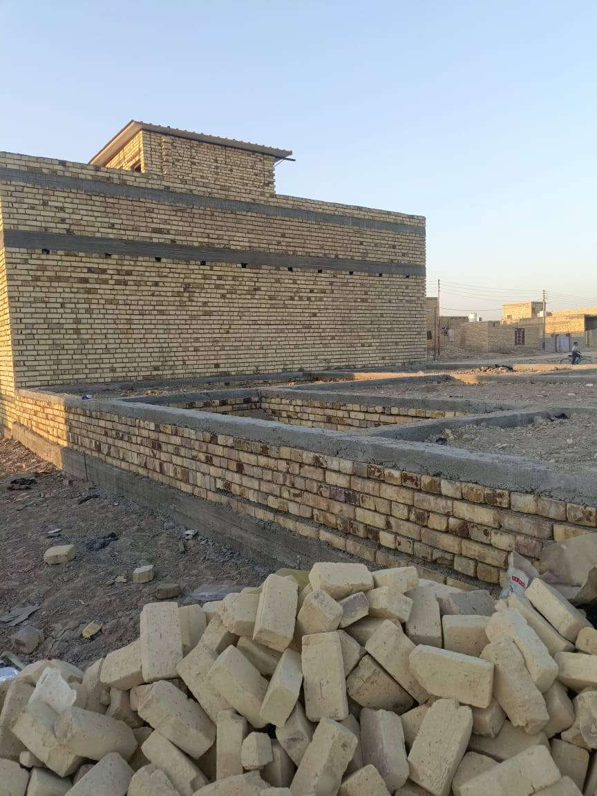 السلام عليكم
بتلو للبيع مساحه 100 متر 
يتكون من غرفه وصاله او مطبخ او ديوانيه 
حمام داخلي وخارجي 
المكان الدجين الثانيه شارع حجي كشكول 
قرب بيت الحاج ابو ماجد عبود 
السعر 17 او بي مجال 
الهاتف ***********
