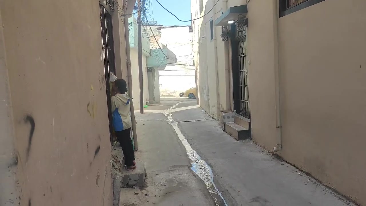 دارللبيع منطقه المكاوي قريب
حييل للشارع العام سياره للباب
تصل مساحه١٢٠ مترسندطابوبسم
واحدبناؤ شرقي حييل نظيف السعر٦٨ وبي مجال مكتب البر***********/***********
