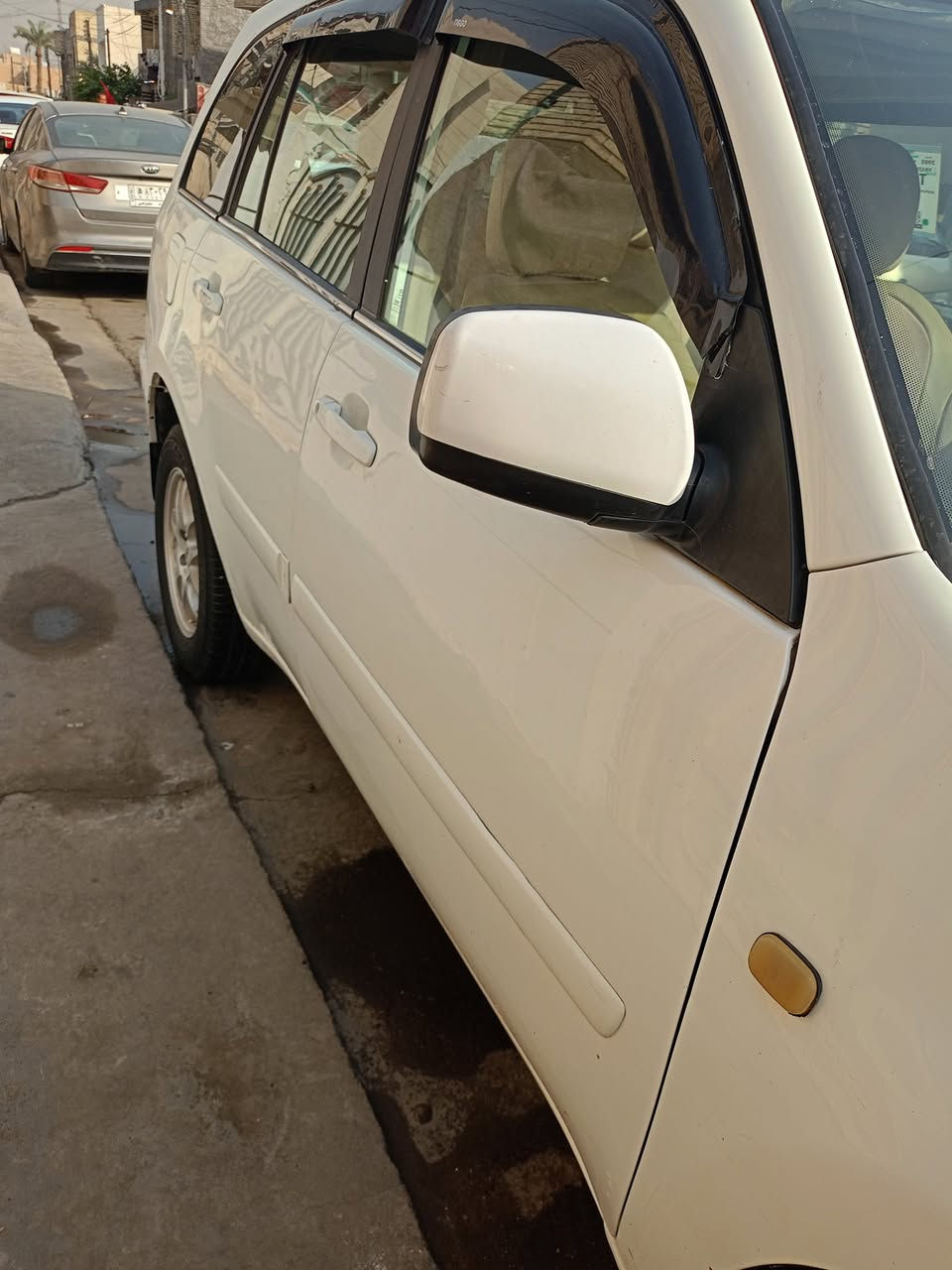 سلام عليكم تيكو موديل 2012 بيهه بدوسات بيهن صبغ تعمير اخياس وصار بيهن صبغ العنوان  بغداد سعر 53 رقم الهاتف ***********
