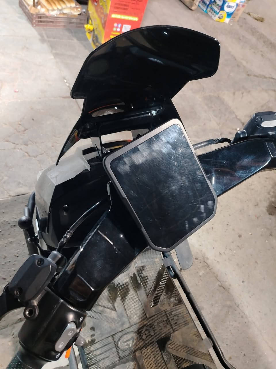 السلام عليكم دراجه للبيع شحن،، صاعقه نظيفه من كل شيء واي نقص ما بيها 900  الف


**إذا كنت صاحب هذا الإعلان وتريد حذفه لأي سبب، رجاءا أرسل رسالة إلى الدعم الفني**